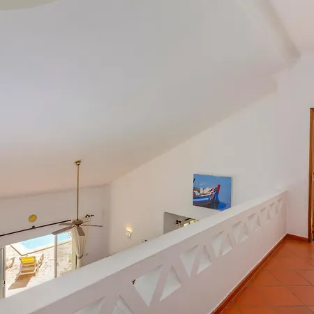 Villa Casa De Amanha 450 Mts To The With Beautiful Garden And Heated Saltwater Pool *
