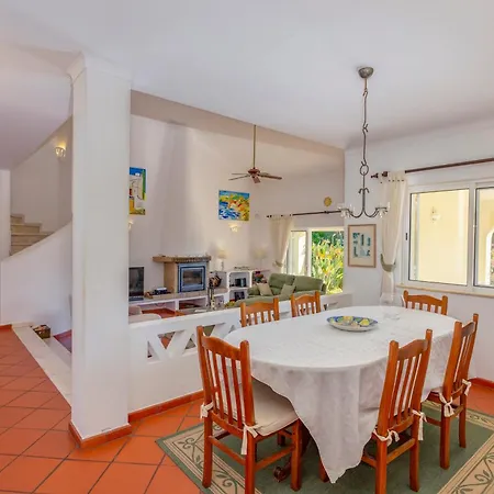Casa De Amanha 450 Mts To The With Beautiful Garden And Heated Saltwater Pool