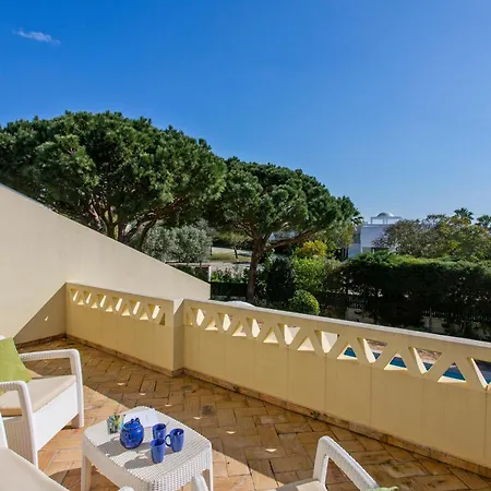 Casa De Amanha 450 Mts To The With Beautiful Garden And Heated Saltwater Pool Villa Albufeira