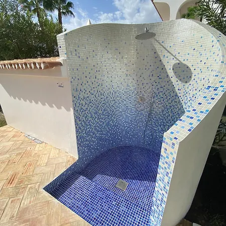 Casa De Amanha 450 Mts To The With Beautiful Garden And Heated Saltwater Pool Villa *