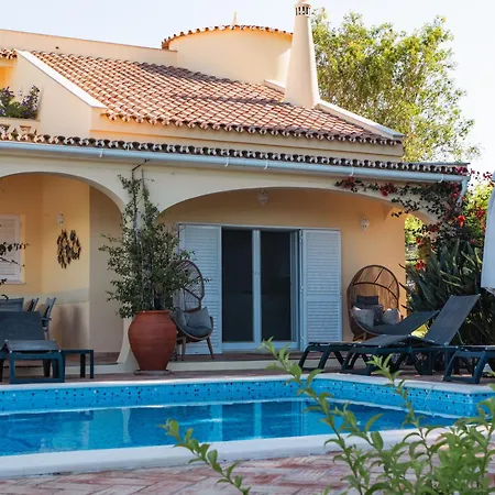 Casa De Amanha 450 Mts To The With Beautiful Garden And Heated Saltwater Pool * Albufeira