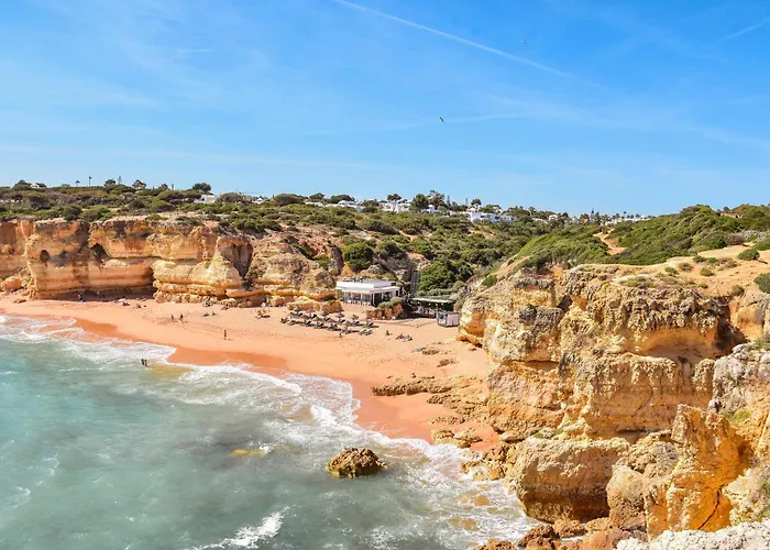 Casa De Amanha 450 Mts To The With Beautiful Garden And Heated Saltwater Pool Villa Albufeira