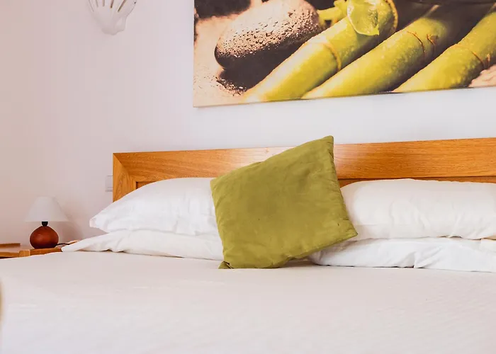 Casa De Amanha 450 Mts To The With Beautiful Garden And Heated Saltwater Pool Villa Albufeira