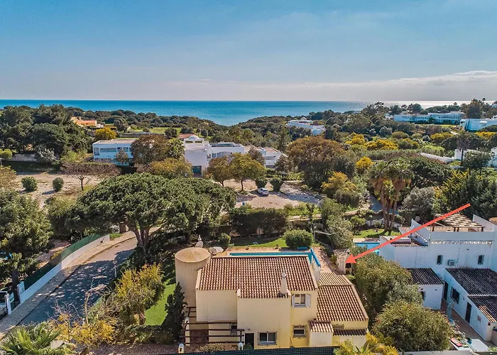 Casa De Amanha 450 Mts To The With Beautiful Garden And Heated Saltwater Pool Villa *