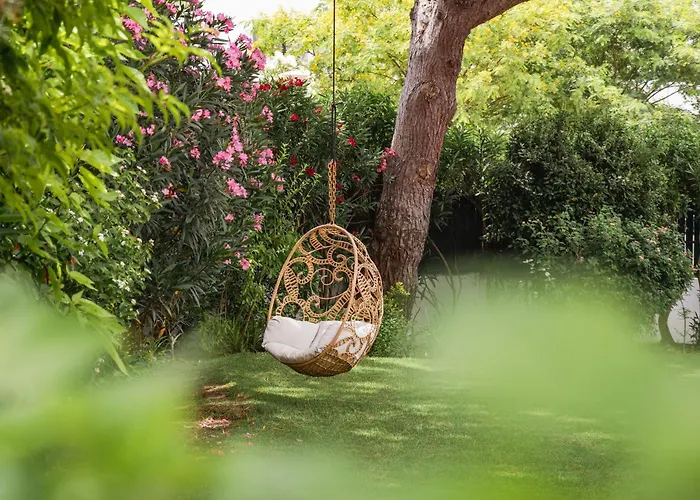 Casa De Amanha 450 Mts To The With Beautiful Garden And Heated Saltwater Pool Villa Albufeira